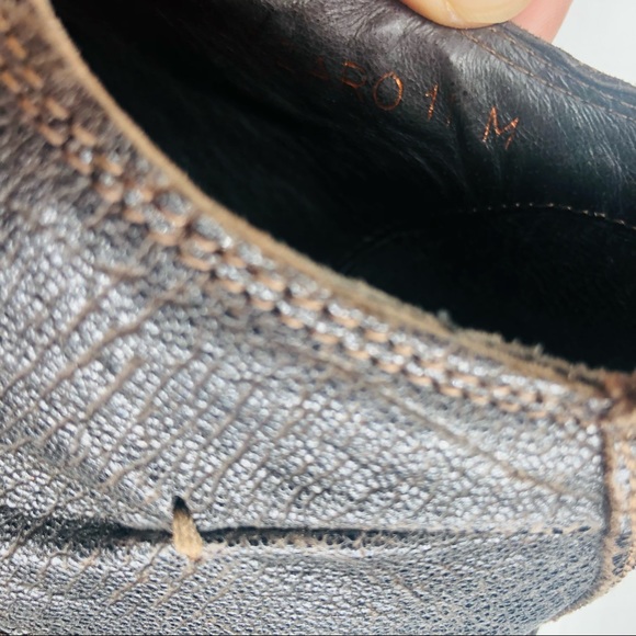 Donald J Pliner Leather distressed brown shoes 11 main image 8